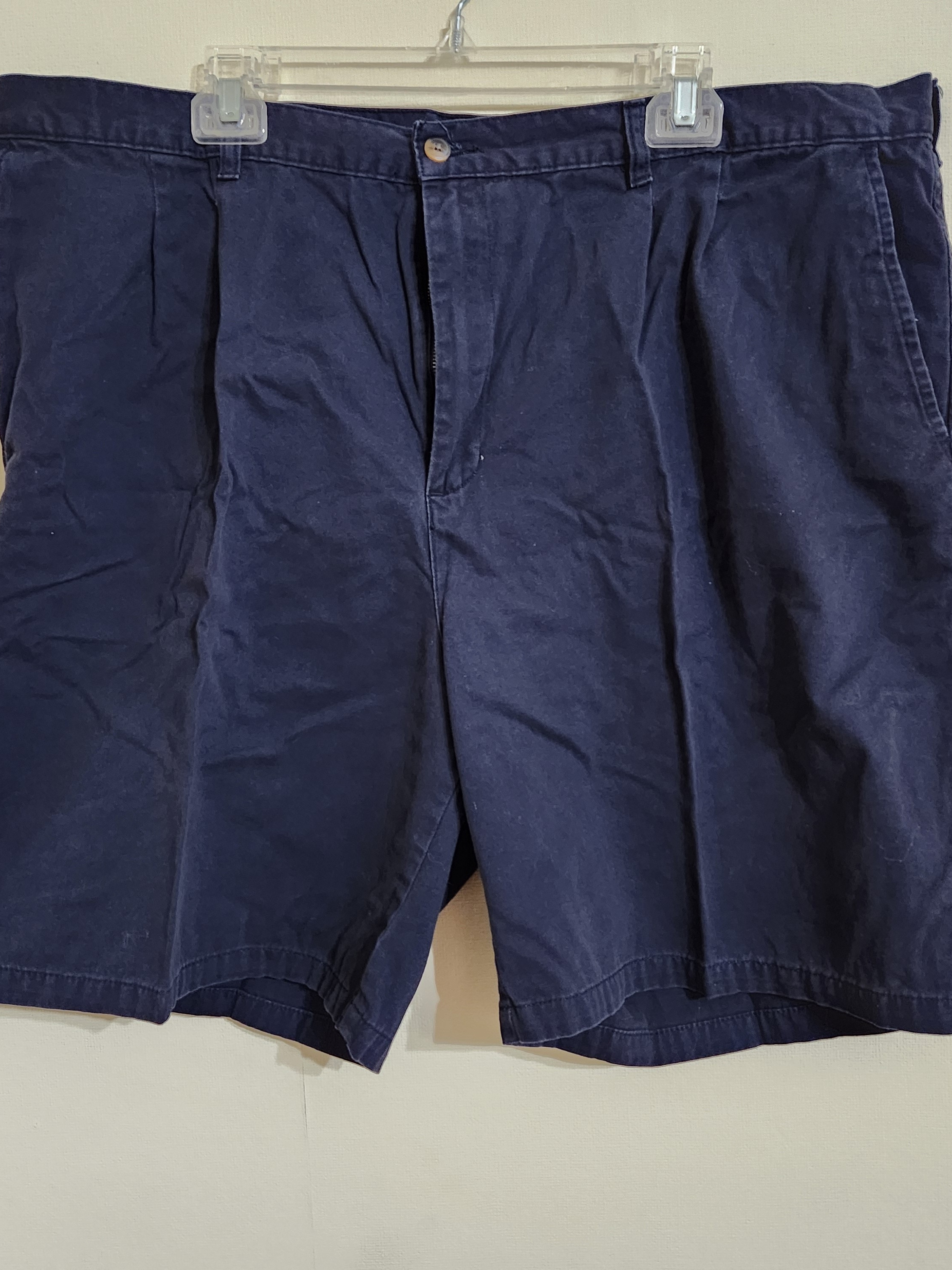 Haggar Men's Dark Navy Pleated-Front Shorts